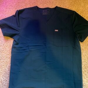 Figs Men's Deep Blue V-Neck Tee